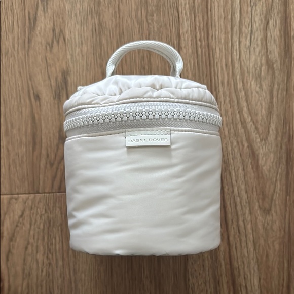 Dagne Dover Handbags - Dagne Dover Mila Toiletry Organizer in moonbeam, size small
